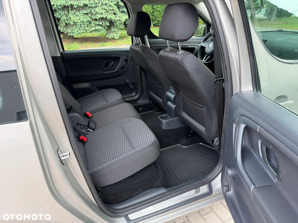 Skoda Roomster 1.4 16V Elegance - 34