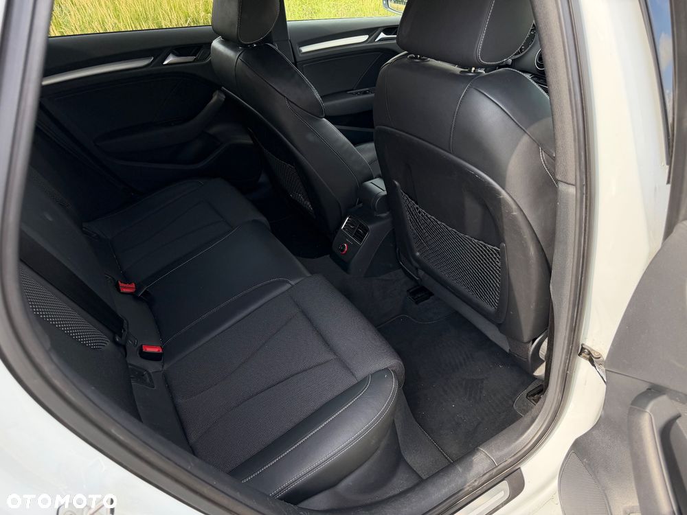 Audi A3 Sportback 2.0 TDI quattro S line Sportpaket - 14