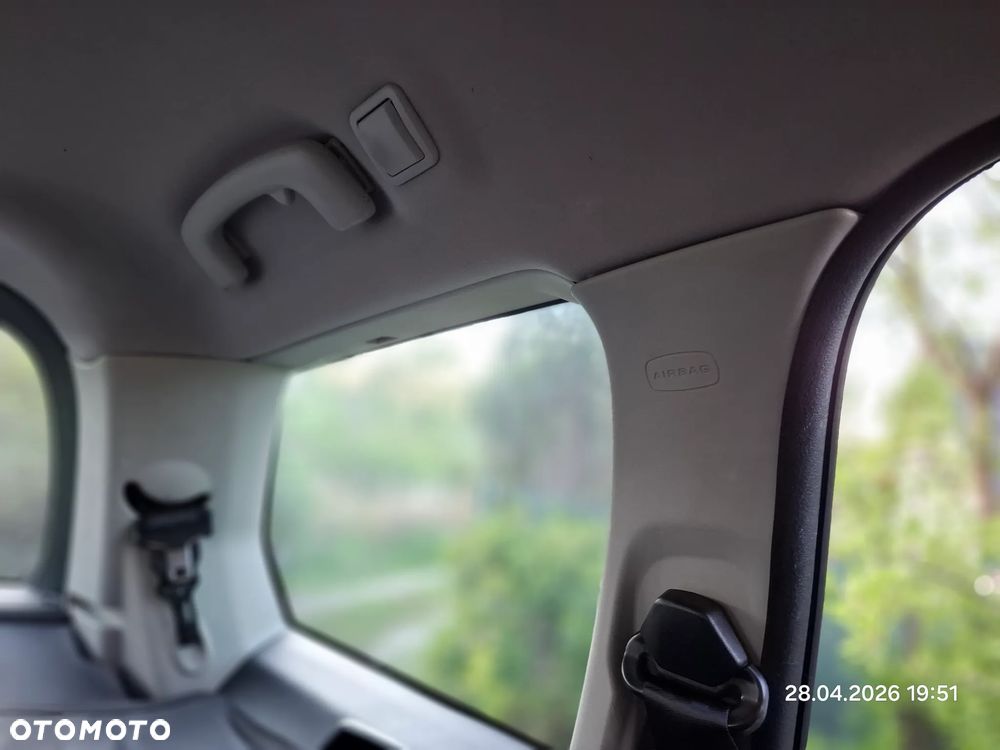 Citroën C4 Picasso 1.8i SX - 9