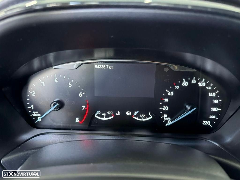 Ford Puma 1.0 EcoBoost Hybrid TITANIUM - 19