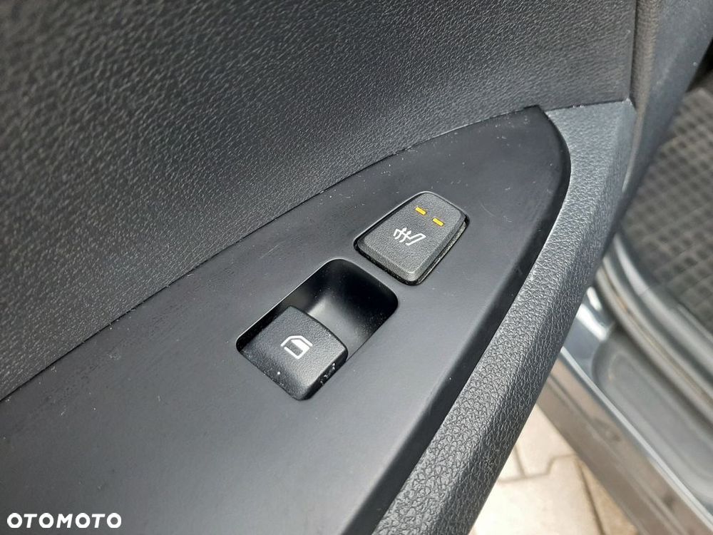 Kia Sportage 1.6 T-GDI L 2WD - 21