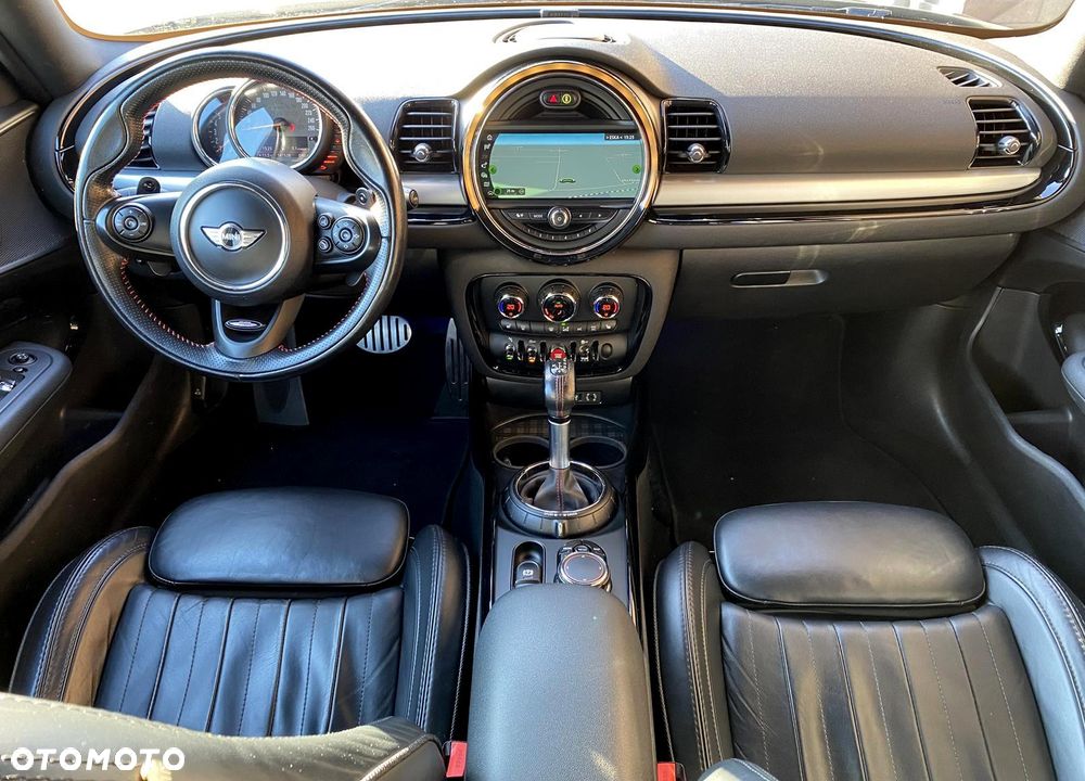 MINI Clubman Cooper SD ALL4 - 24