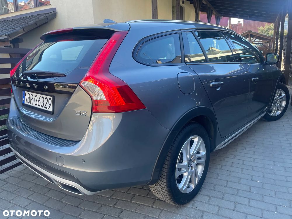 Volvo V60 Cross Country D3 Geartronic Momentum - 13