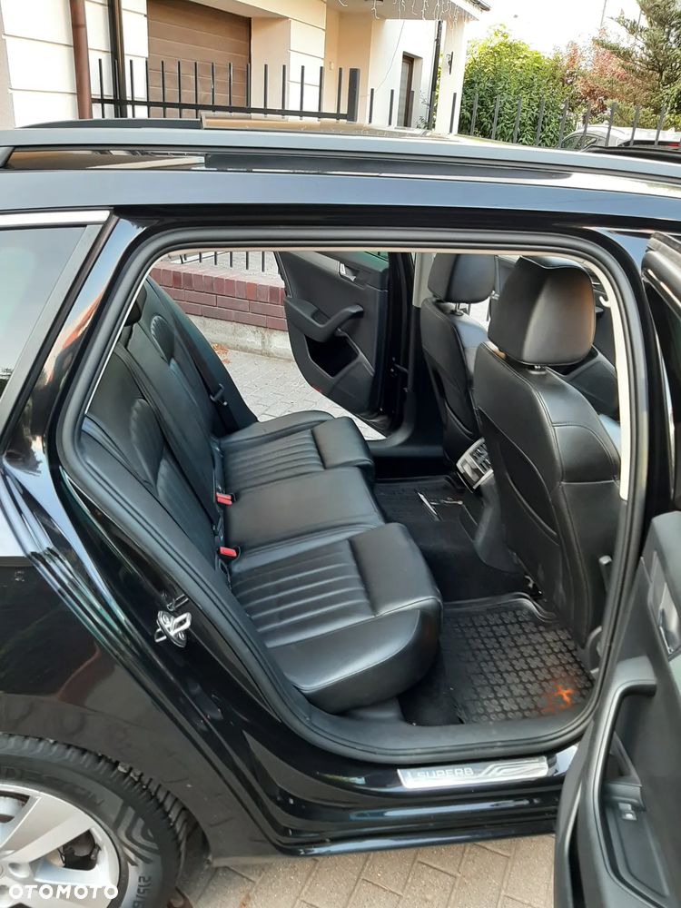 Skoda Superb 1.6 TDI Ambition - 4