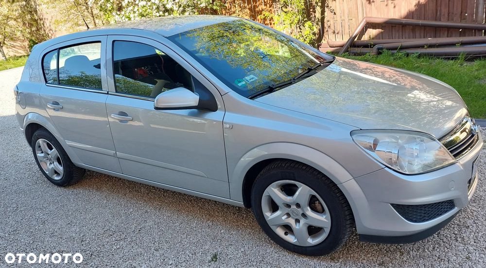 Opel Astra 1.6 Enjoy - 2