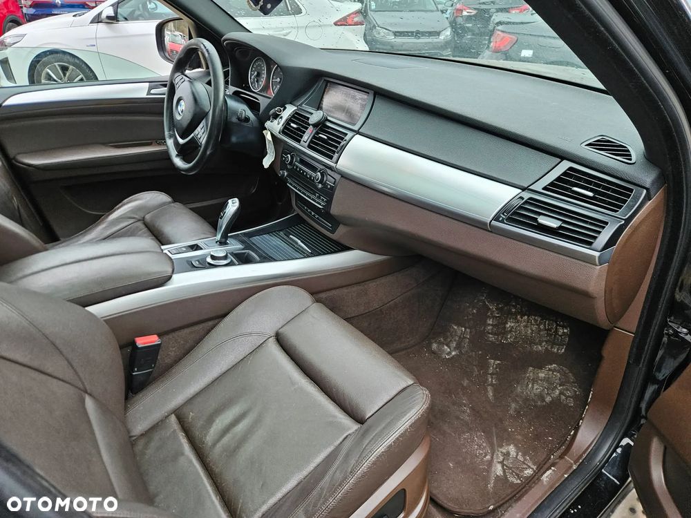 BMW X5 xDrive35d - 19