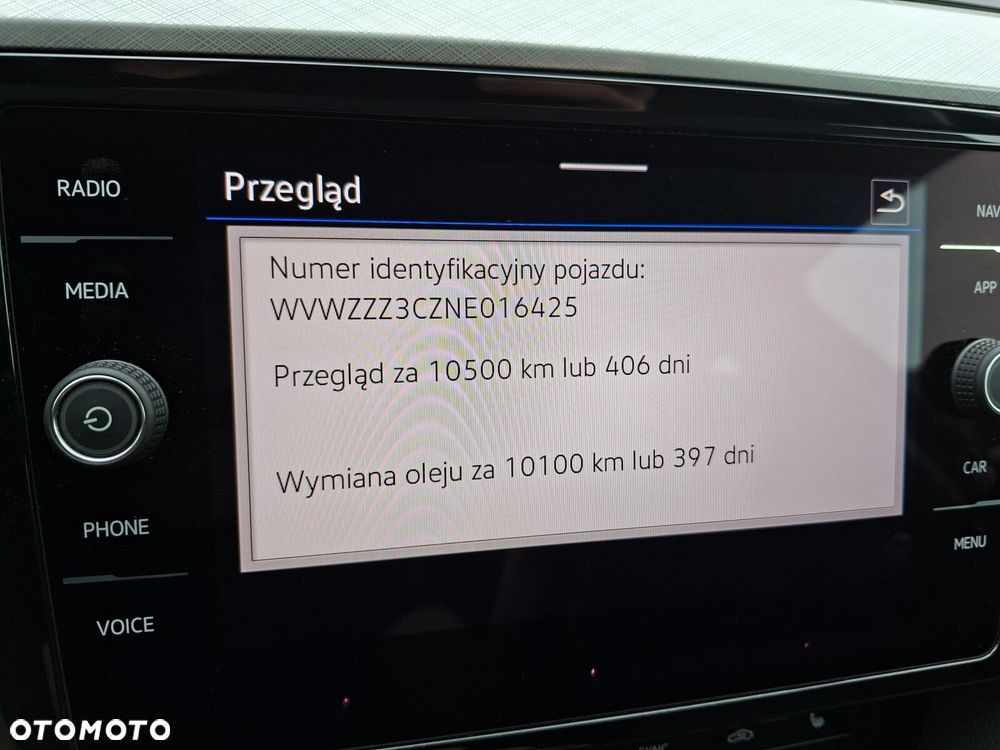 Volkswagen Passat - 29