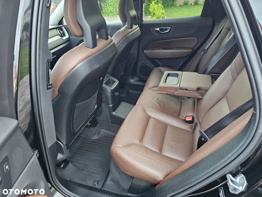 Volvo XC 60 - 13