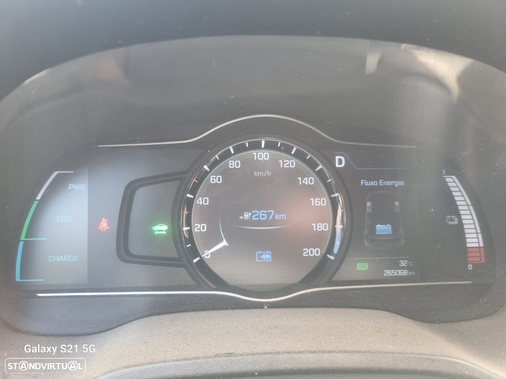Hyundai IONIQ 28kWh Eletric Tech — fotografia 6