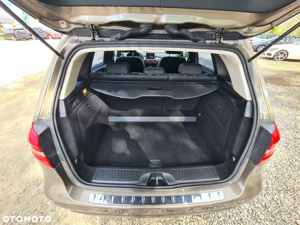 Mercedes-Benz Klasa B 180 CDI 7G-DCT - 25