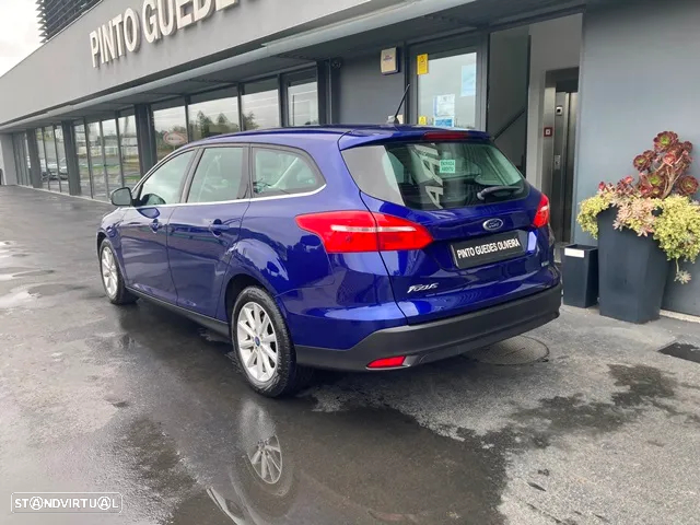 Ford Focus SW 1.0 EcoBoost S&S Titanium - 8