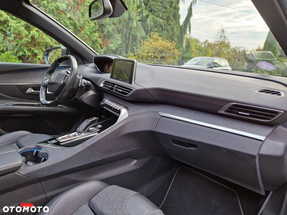 Peugeot 3008 1.6 PureTech GPF GT Line S&S EAT8 - 21