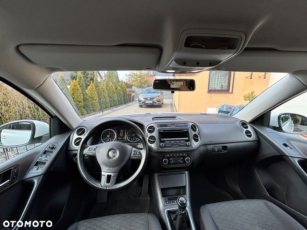 Volkswagen Tiguan - 10
