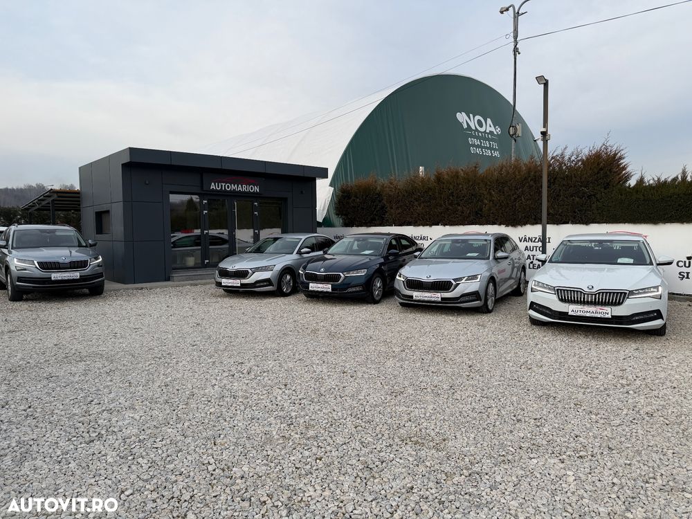 Skoda Octavia 2.0 TDI DSG Exclusive - 6