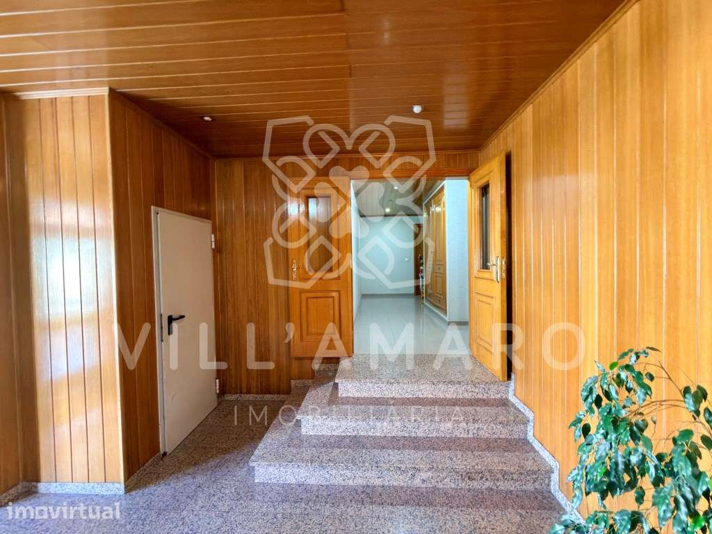 APARTAMENTO T2 COM PARQUEAMENTO | PÓVOA DA GALEGA - Grande imagem: 2/33