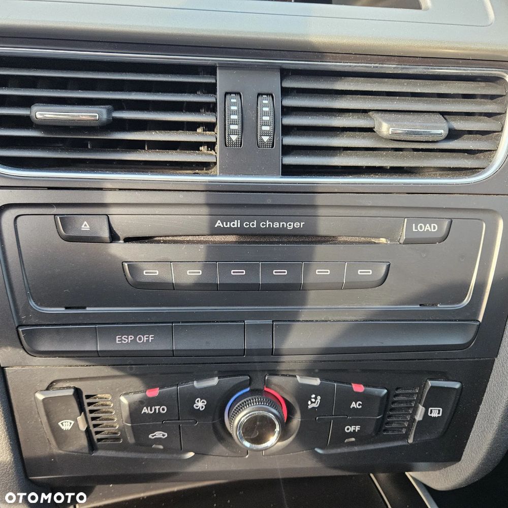 Audi A4 Avant 2.0 TDI DPF Ambiente - 30