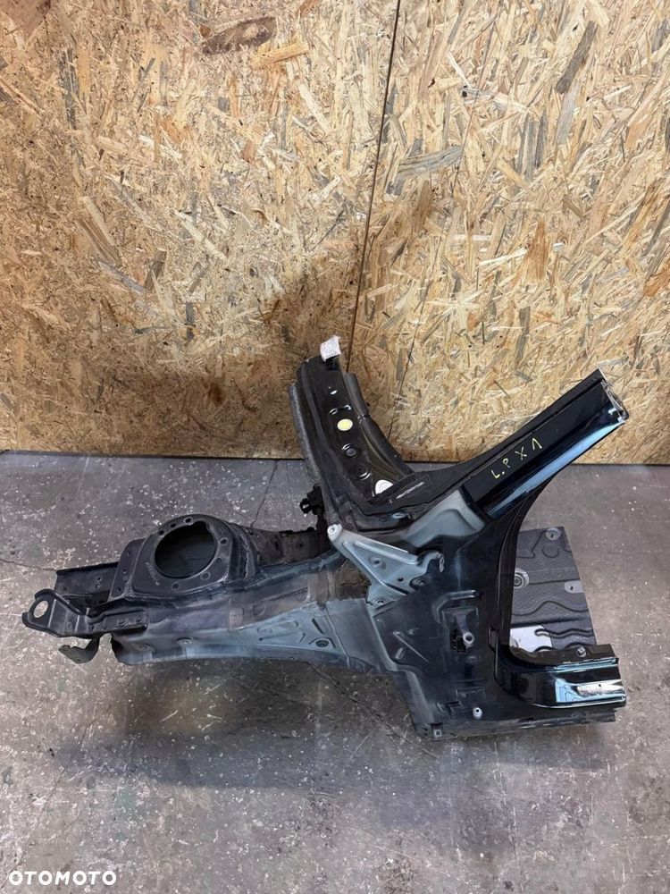 ĆWIARTKA LEWY PRZÓD BMW X1 F48 2015-2018 W-WA