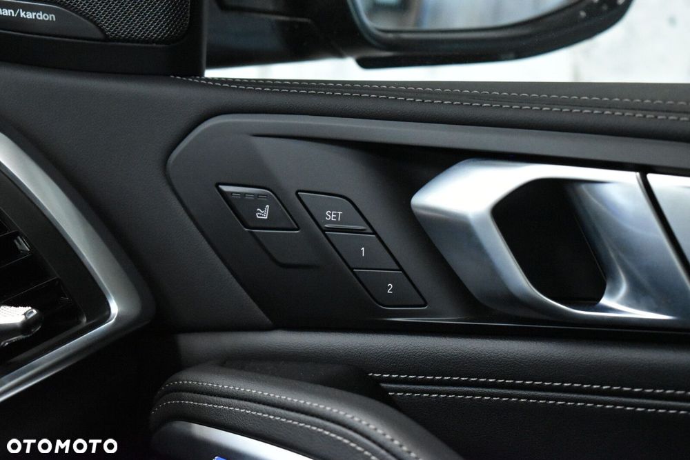 BMW X6 - 14