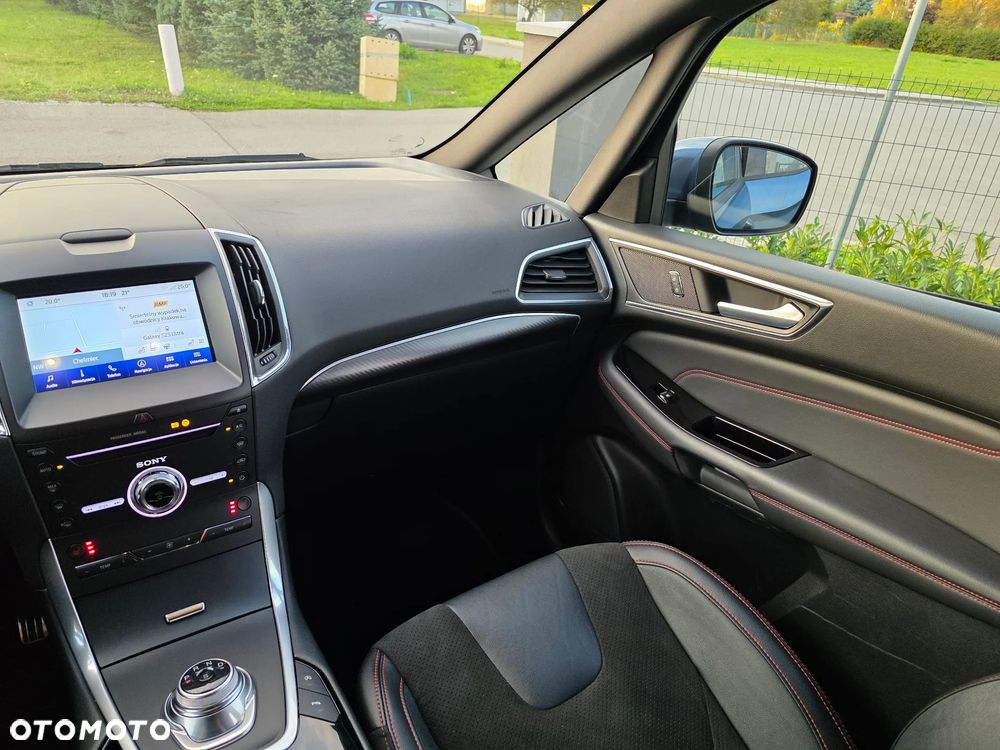 Ford S-Max 2.0 EcoBlue ST-LINE - 19
