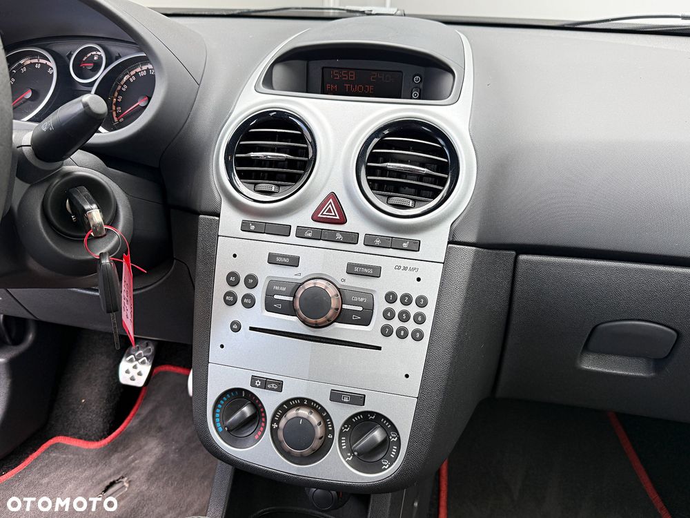 Opel Corsa 1.6 Turbo GSi - 20