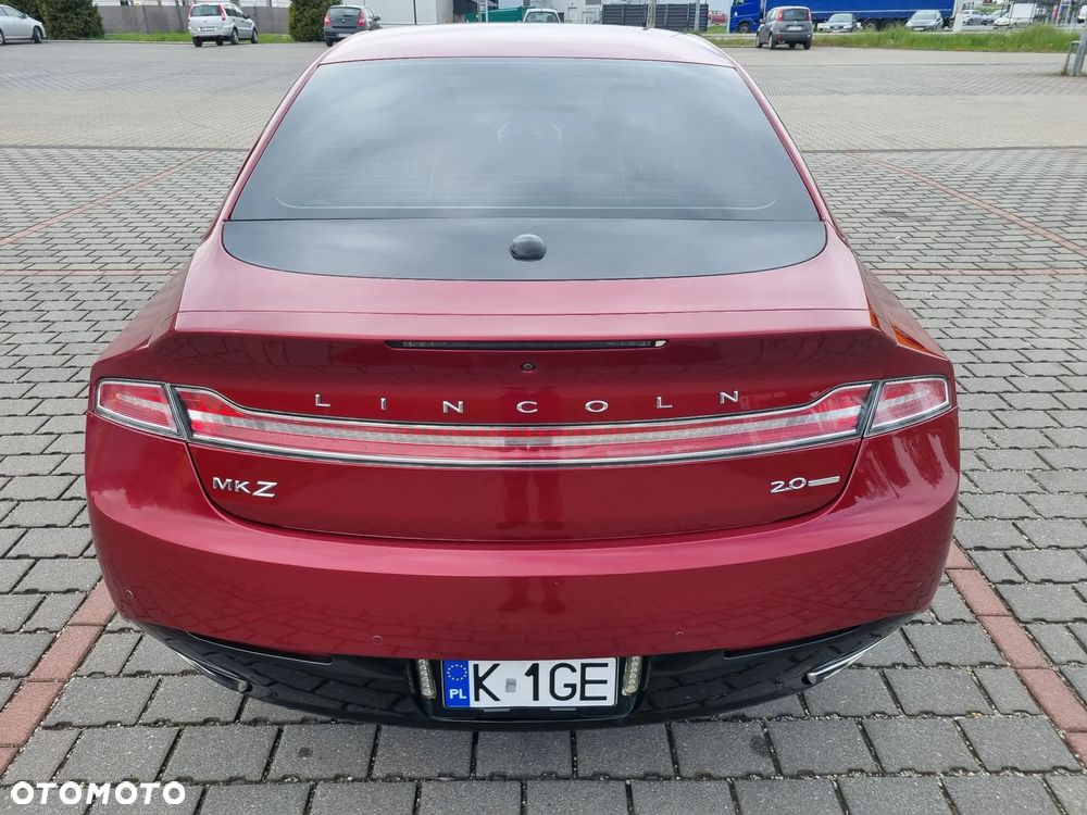 Lincoln MKZ - 8