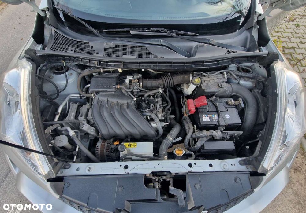 Nissan Juke 1.6 Acenta S&S - 32