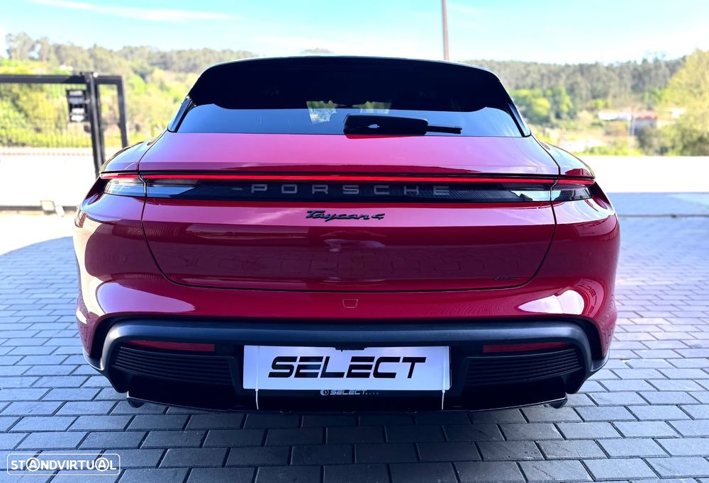 Porsche Taycan Cross Turismo 4 - 4