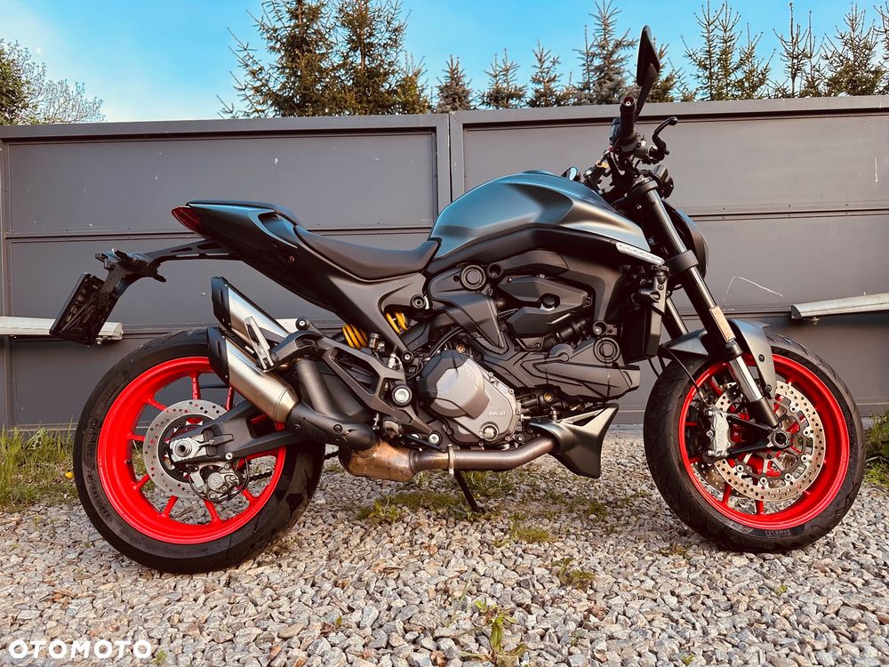 Ducati Monster - 1