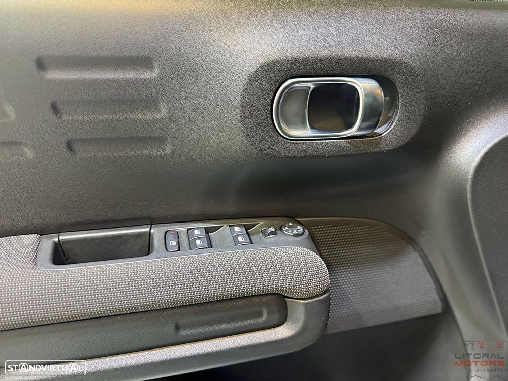 Citroën C3 Aircross 1.2 PureTech Shine - 18