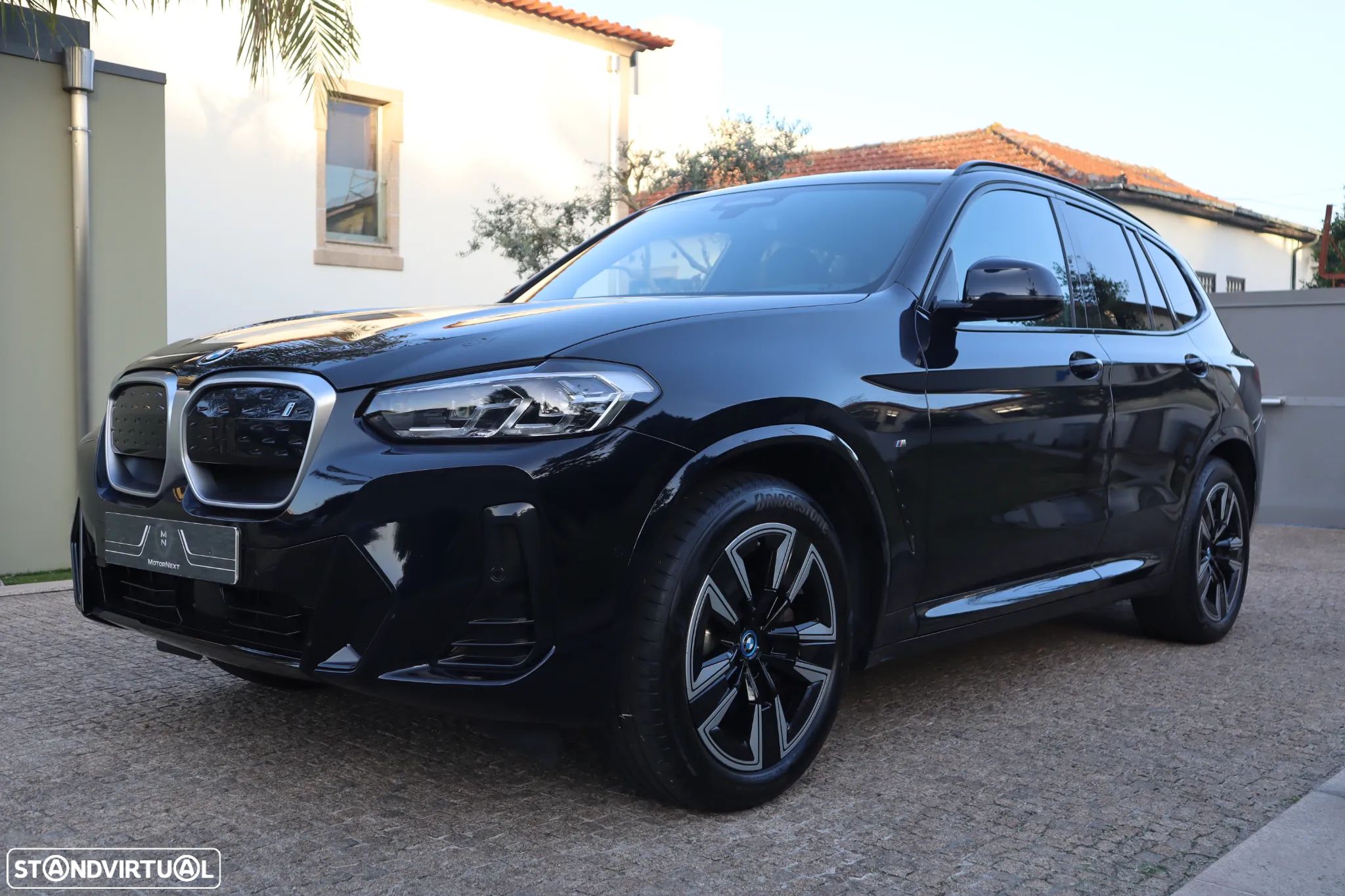 BMW iX3 M Sport Inspiring - 1
