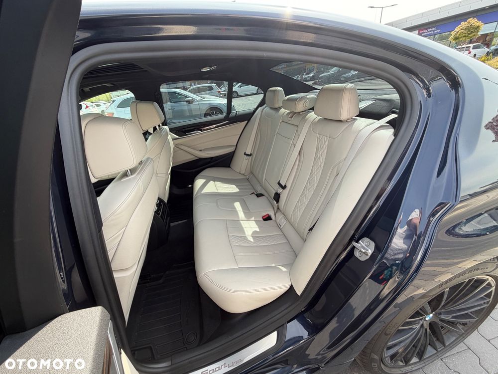 BMW Seria 5 540i xDrive Sport Line - 8