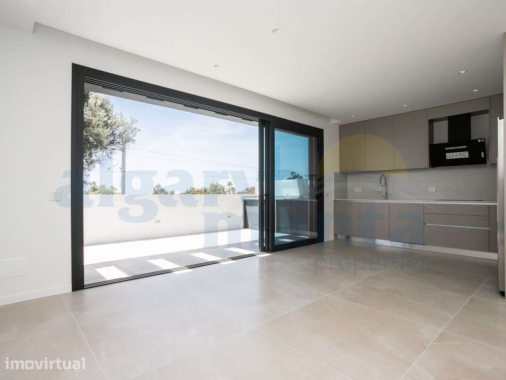 Moradia T4 Nova, em Tavira - Grande imagem: 4/44