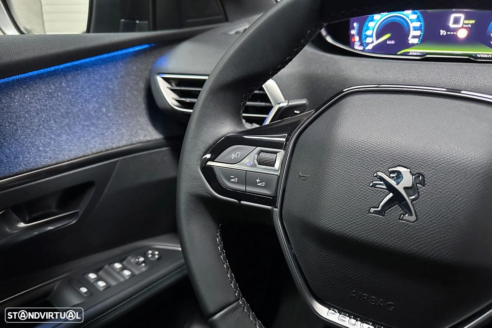 Peugeot 3008 1.6 Hybrid Allure e-EAT8 - 44