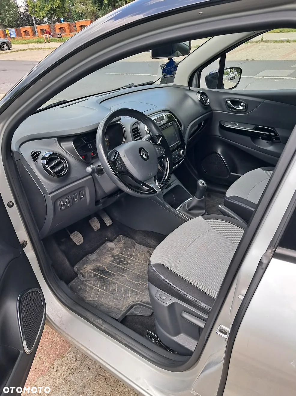 Renault Captur - 8