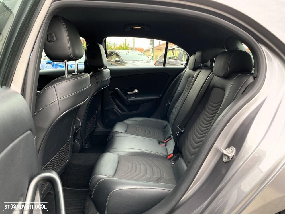 Mercedes-Benz A 180 d Progressive - 34