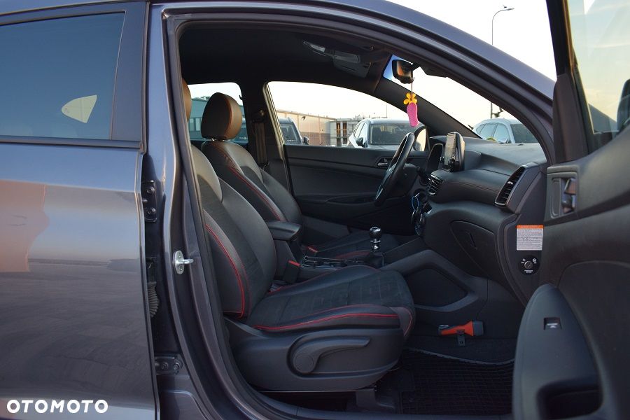 Hyundai Tucson blue 1.6 CRDi 2WD Style - 11
