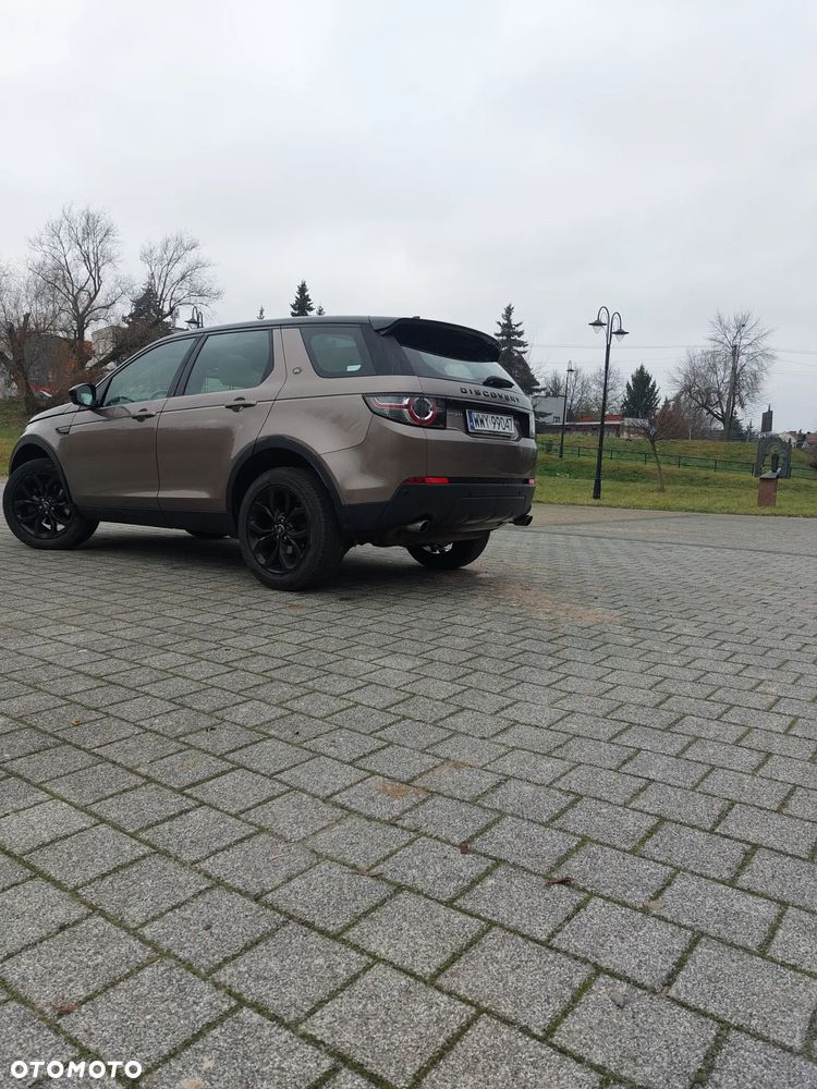 Land Rover Discovery Sport TD4 HSE Luxury - 4