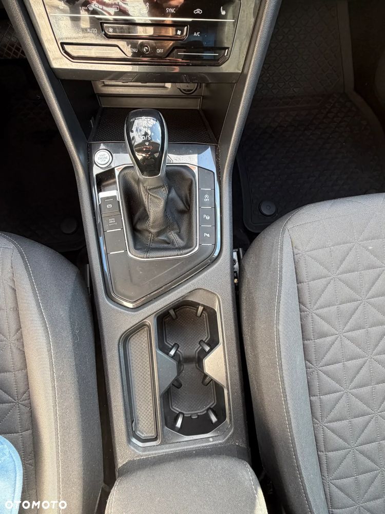 Volkswagen Tiguan 1.5 TSI EVO Elegance DSG - 25