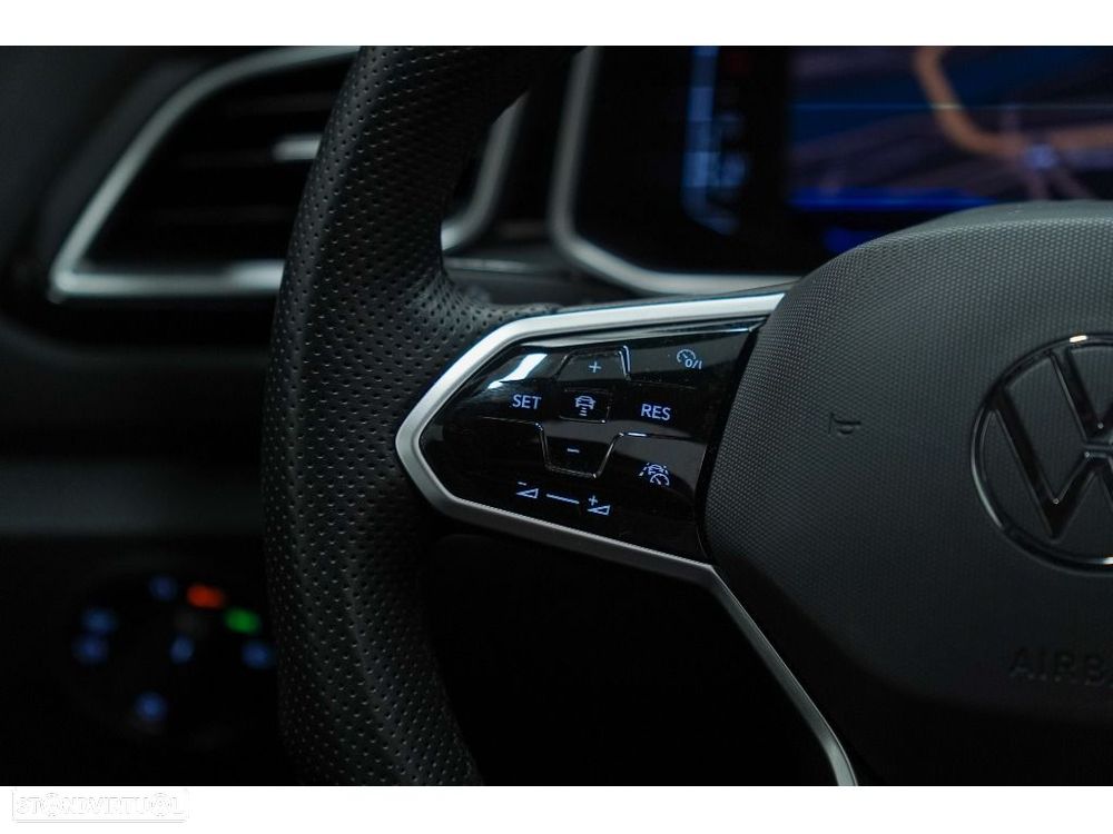 VW T-Roc 2.0 TDI R-Line - 26