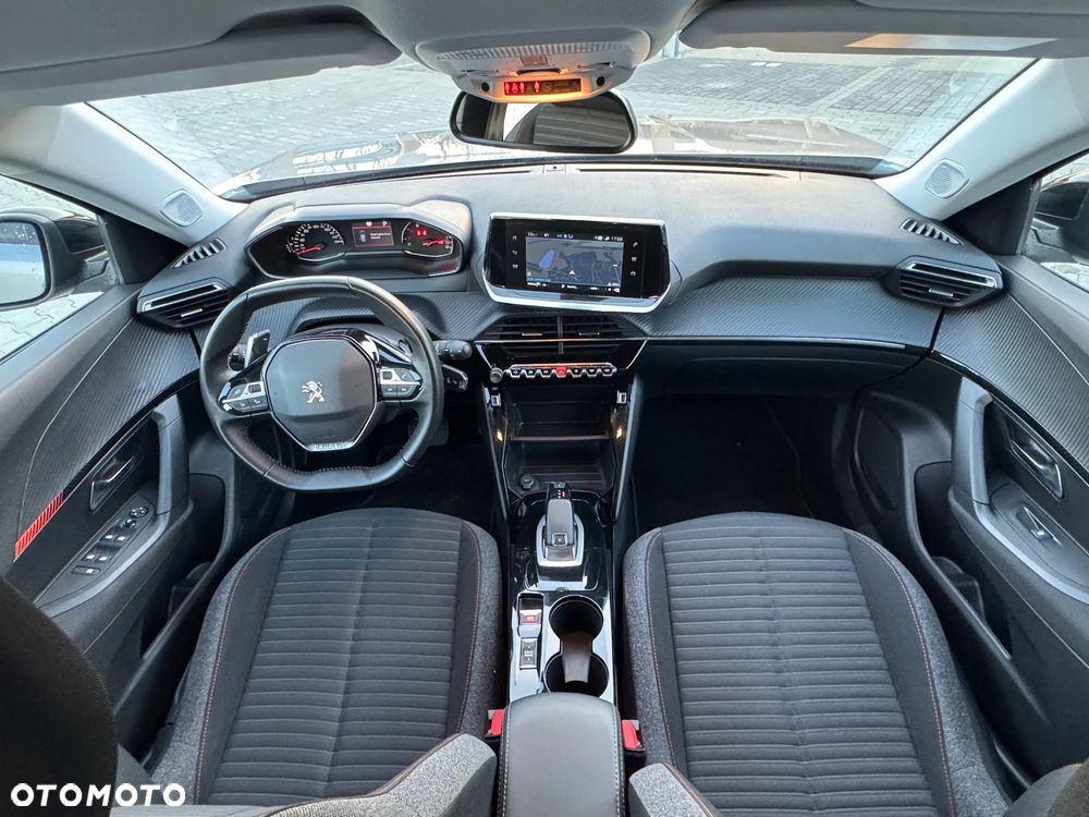 Peugeot 2008 PureTech 130 EAT8 Active - 7