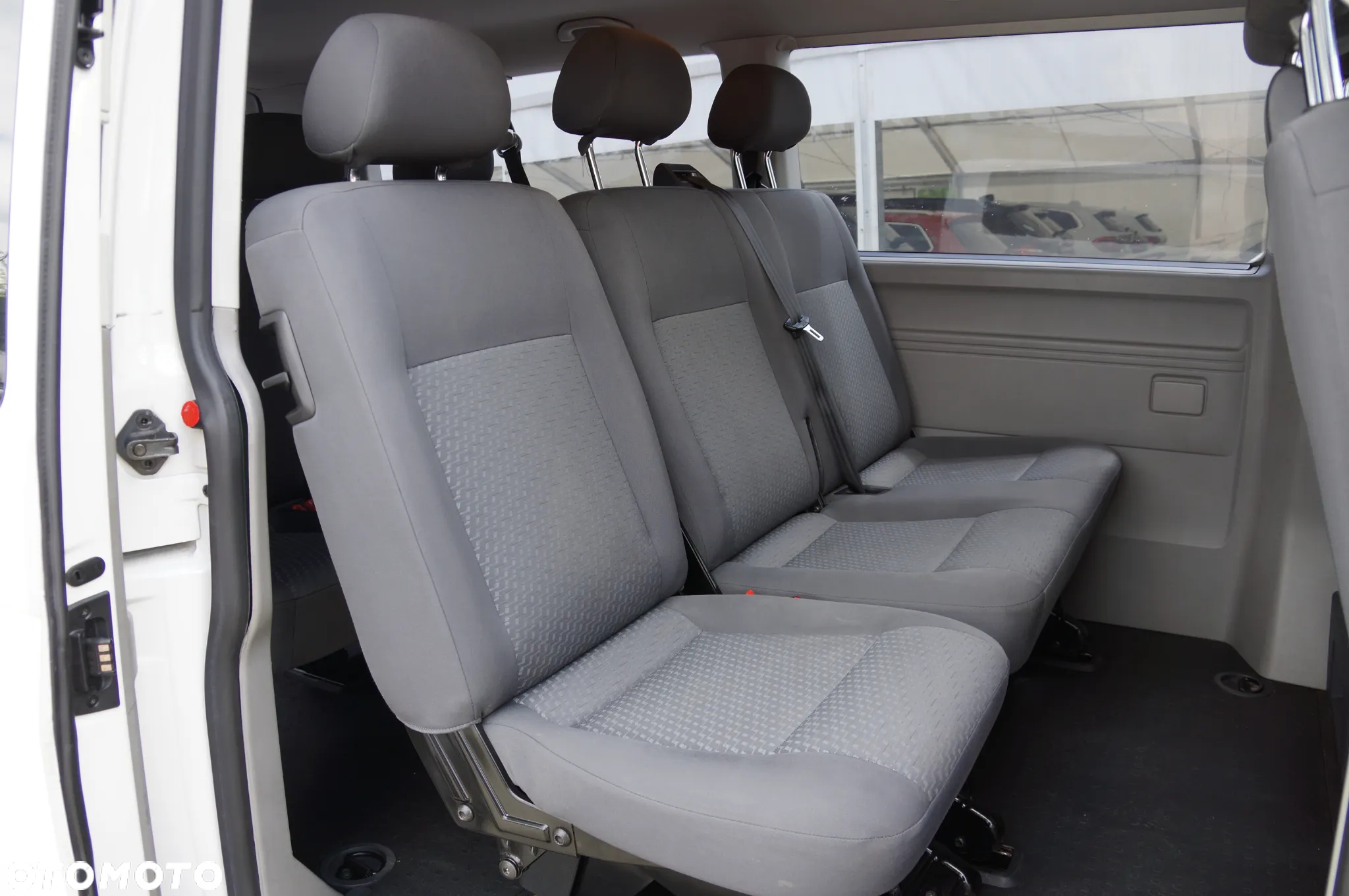 Volkswagen Caravelle TDI L2 Comfortline - 24