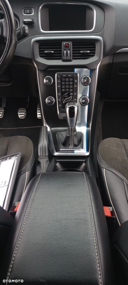 Volvo V40 D2 RDesign - 15