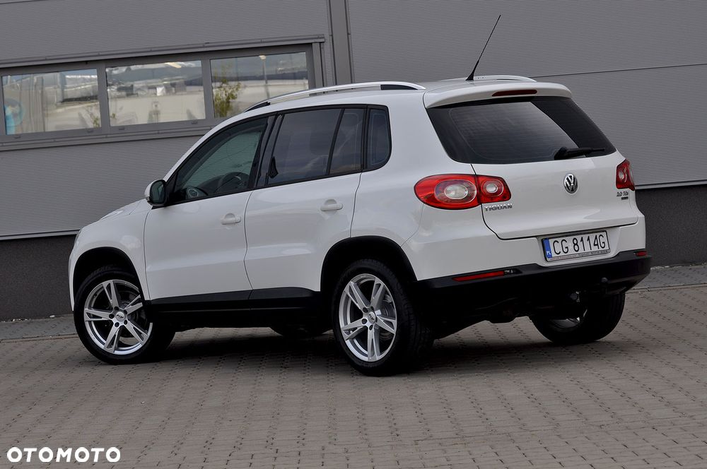 Volkswagen Tiguan 2.0 TDI DPF BlueMotion Technology Sport & Style - 15