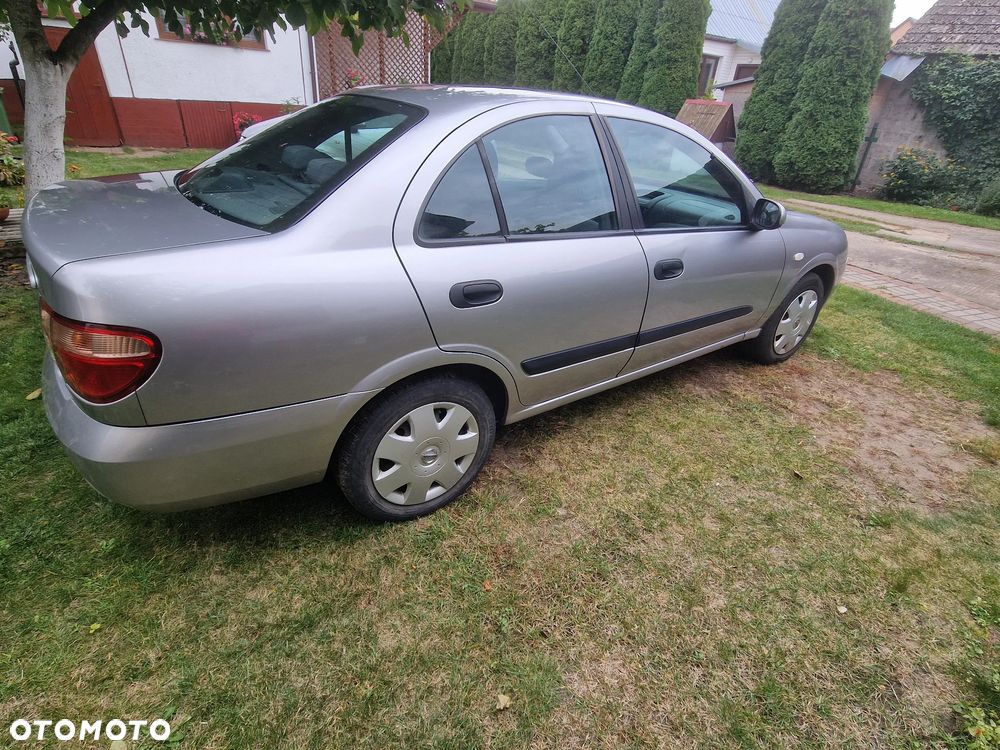 Nissan Almera II 1.5 Visia - 5