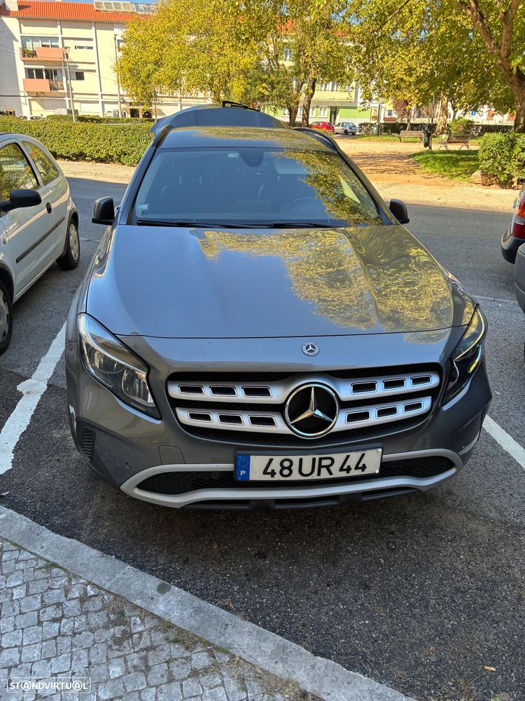 Mercedes-Benz GLA 180 d Style - 18