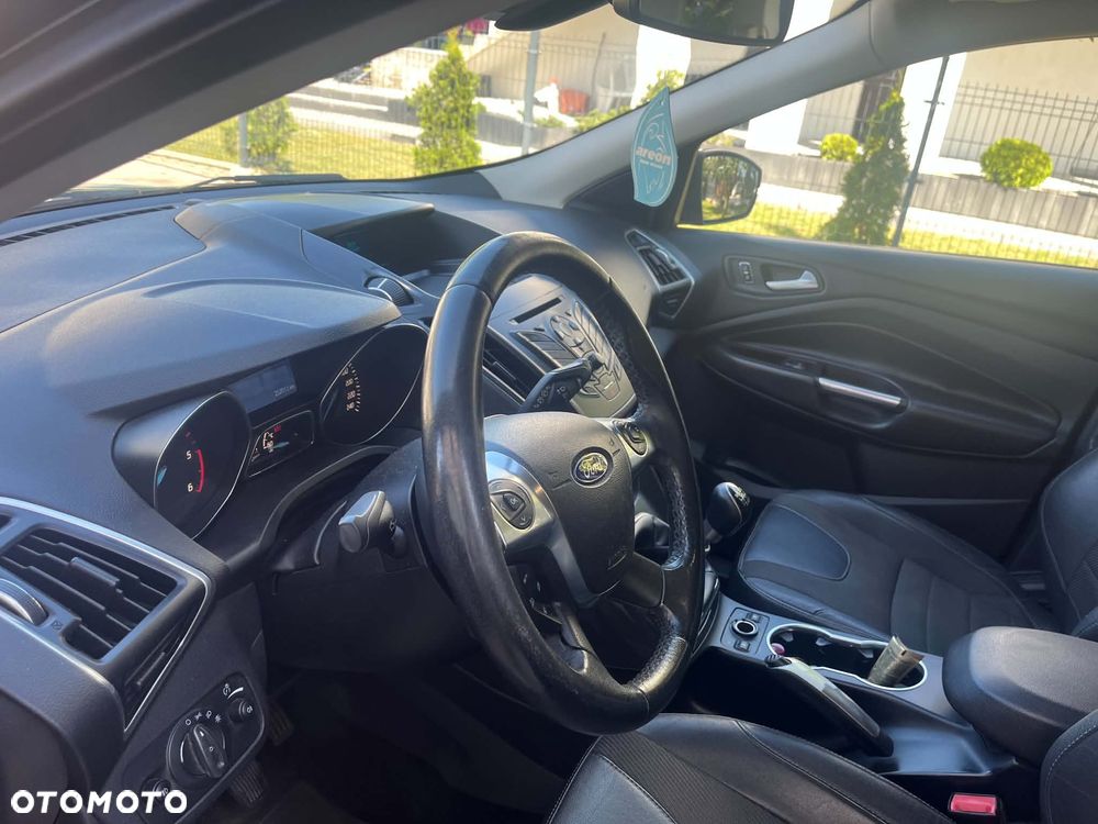Ford Kuga 2.0 TDCi FWD Titanium - 6
