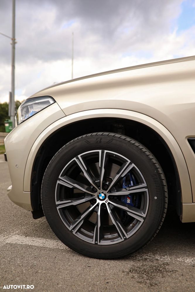 BMW X5 xDrive30d - 7