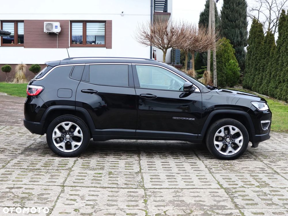 Jeep Compass - 16