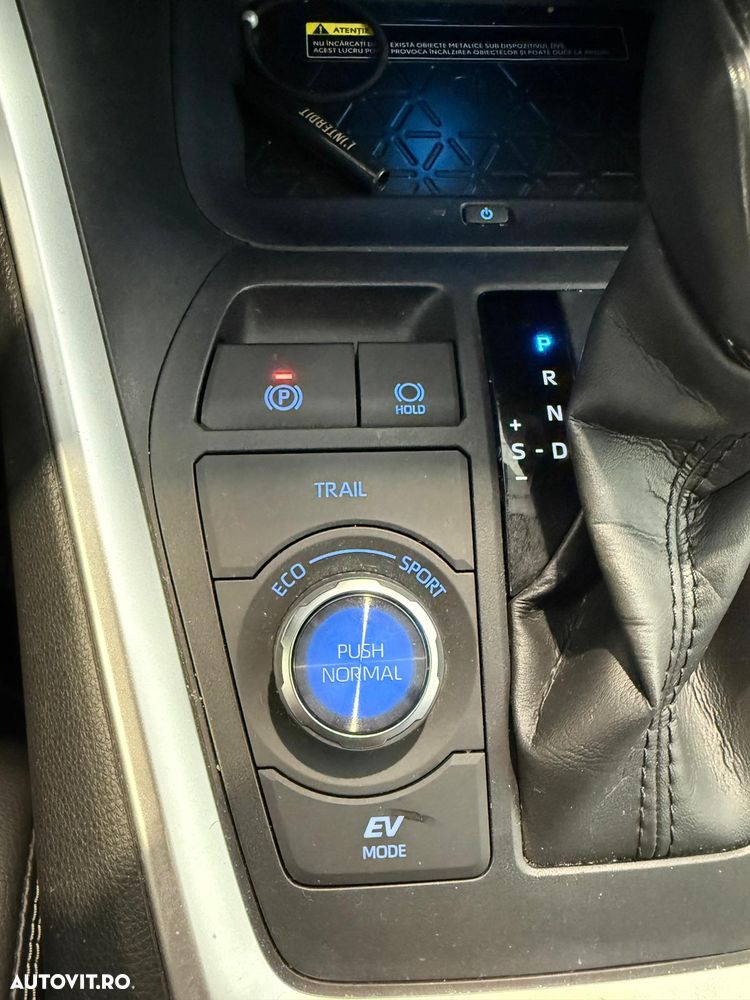 Toyota RAV4 2.5 VVT-iE 4x4 Luxury - 30