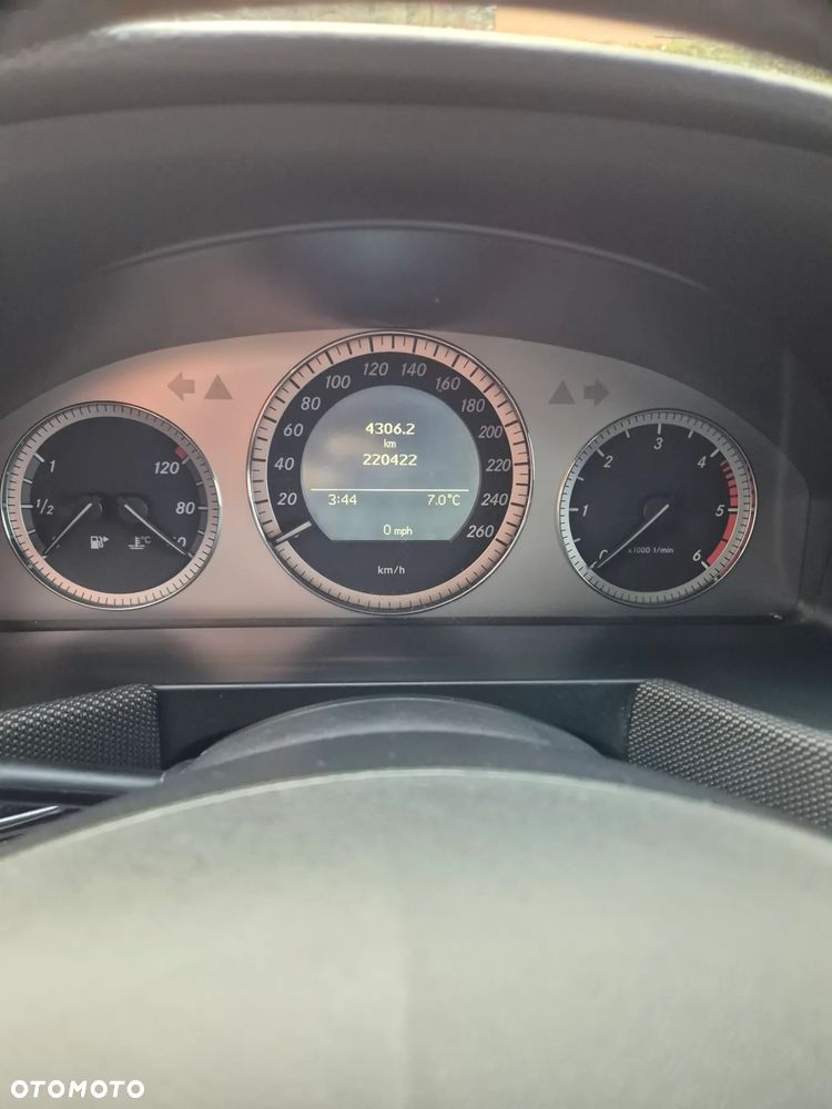 Mercedes-Benz GLK 220 CDI DPF BlueEFFICIENCY SPORT EDITION - 20